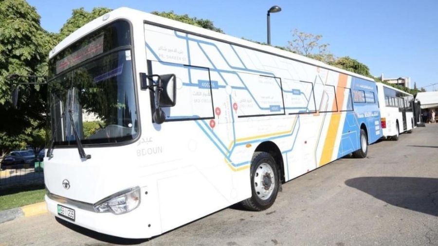 حافلات خط الكرك  عمّان مزودة بأنظمة دفع إلكتروني وكاميرات مراقبة