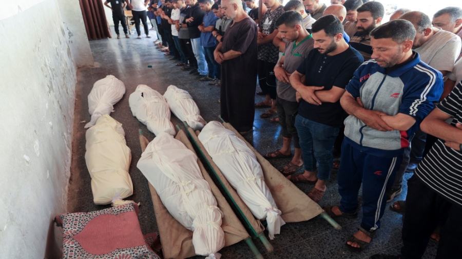 أكثر من 80 شهيدا في غارات إسرائيلية على غزة منذ فجر الأربعاء