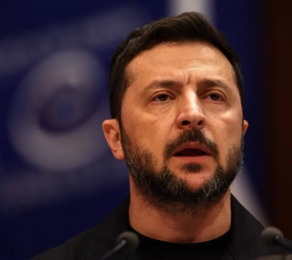 زيلينسكي: اذا استمرت العقوبات على روسيا ستنتهي الحرب