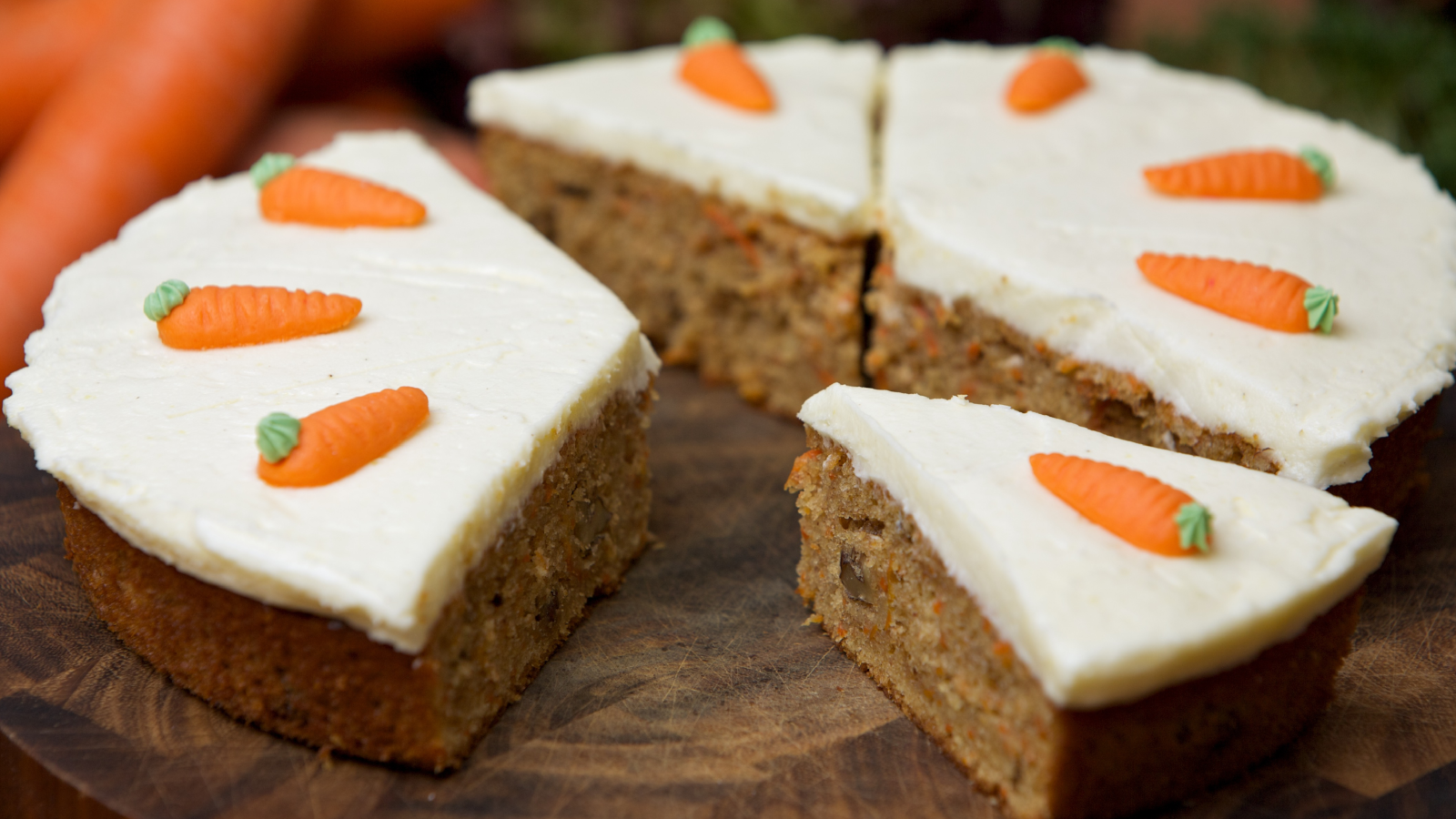 أسهل طريقة لتحضير كيكة الجزر الهشة