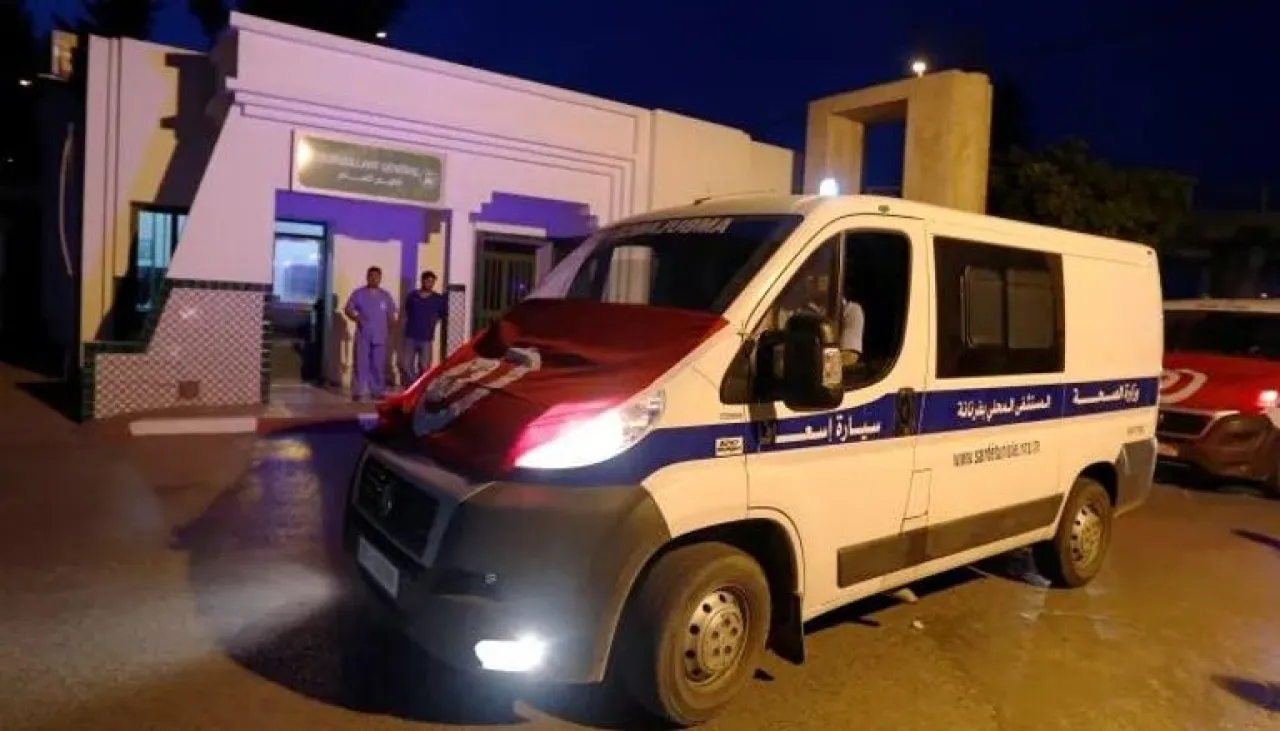 تونس : رجل يفقأ عيني زوجته لاستخراج كنز أثري