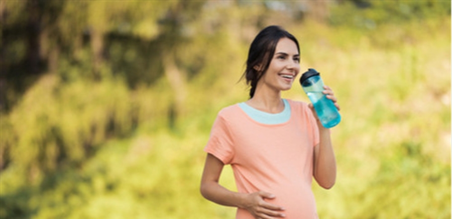 لماذا يُنصح الحامل بتكثيف المشي؟ إليكِ الفوائد