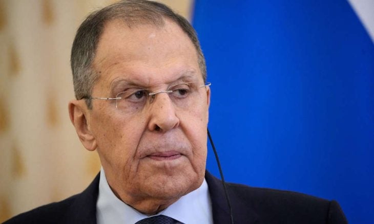 لافروف: ندعم إجراء مفاوضات لإقامة دولة فلسطينية مستقلة