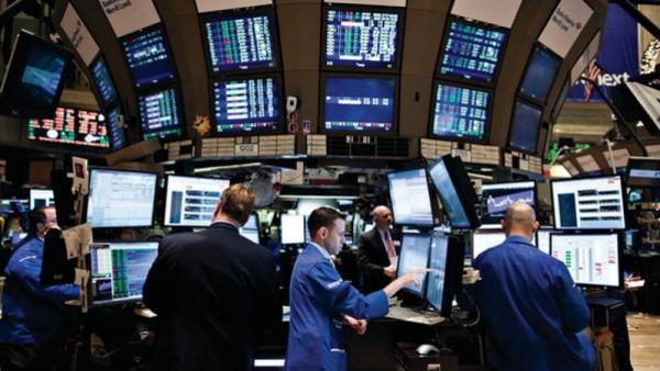 الأسهم الأوروبية تغلق على تراجع وتسجل خسائر أسبوعية