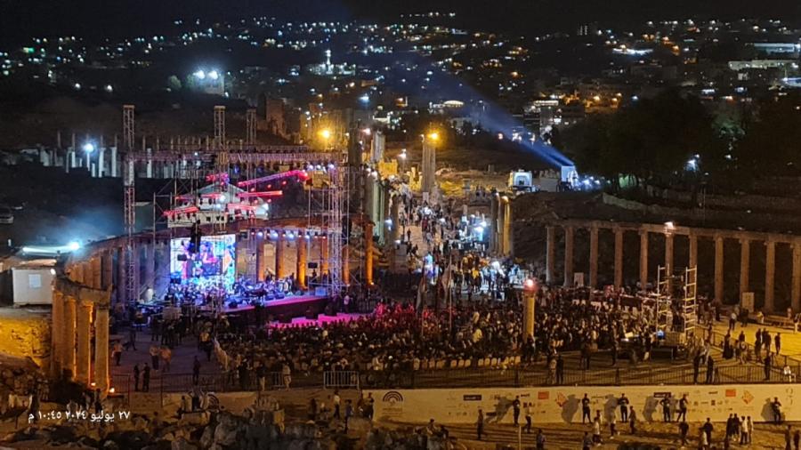 سماوي: مهرجان جرش يواصل مسيرته كأحد أبرز المنابر الثقافية في المنطقة ولا يتوقّف عن التجدّد وتمكين الفنان الأردني