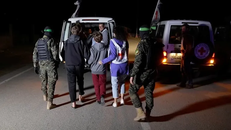 الكشف عن نتائج أولى المحادثات بين حماس وإسرائيل