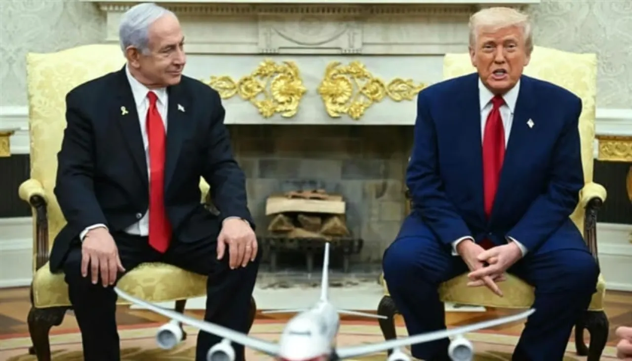 نتانياهو يطلب تفويضاً أمريكياً لضرب إيران.. هل تشتعل الحرب مجدداً؟