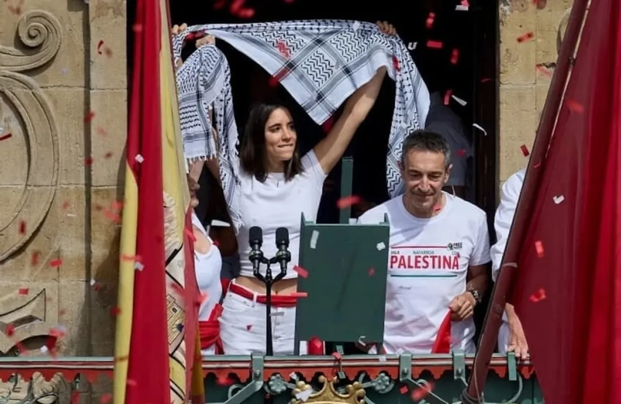 هتافات مؤيدة لفلسطين تهز مهرجان الثيران الشهير في إسبانيا  فيديو