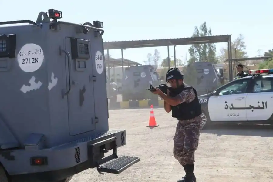 درك مؤاب ينفذ تمرينا أمنيا مشتركا مع الأمن العام والدفاع المدني