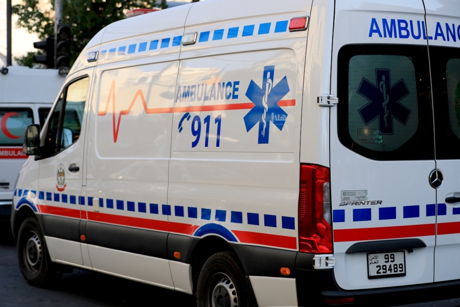 إصابة ٩ أشخاص إثر حريق منزل في العاصمة