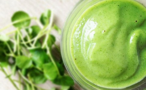 ماسك الجرجير للشعر: الحل الطبيعي لاستعادة الكثافة واللمعان من الجذور حتى الأطراف