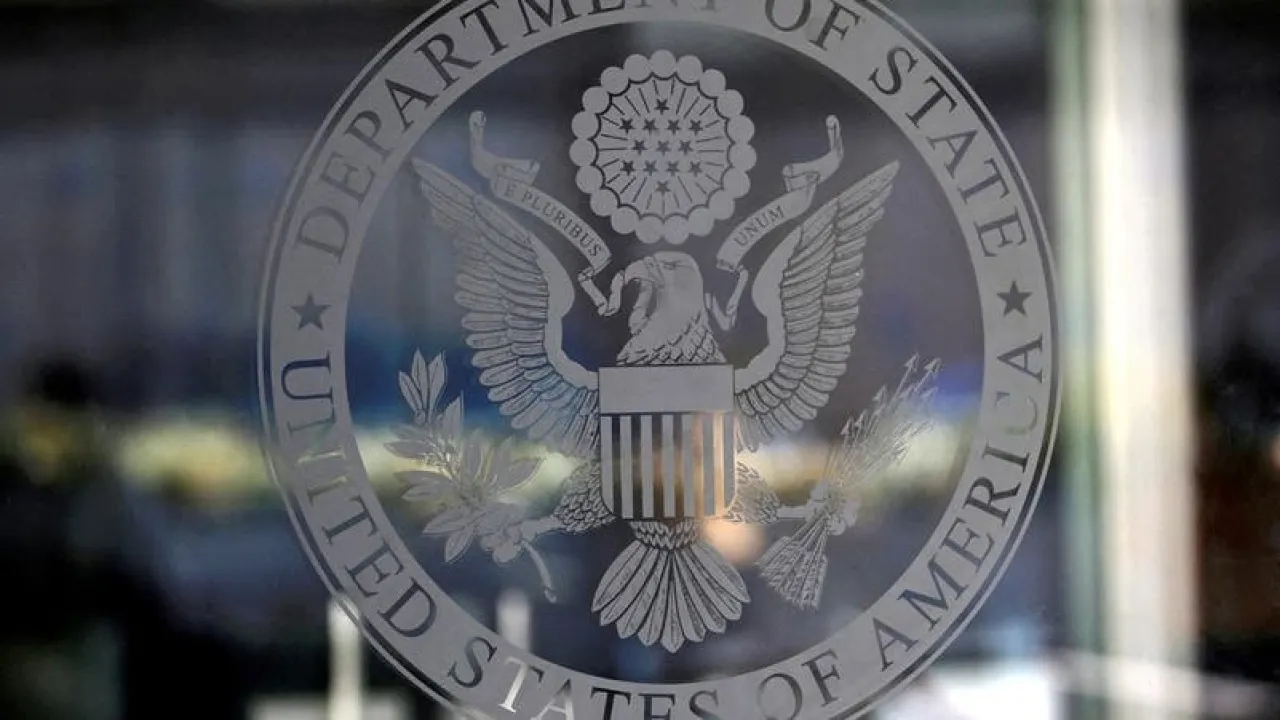 الخارجية الأميركية بصدد تسريح 1350 موظفاً في إطار خطة إدارة ترمب