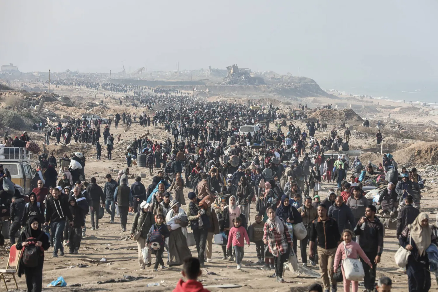 الخارجية الفرنسية: نرفض أي تهجير قسري لسكان غزة