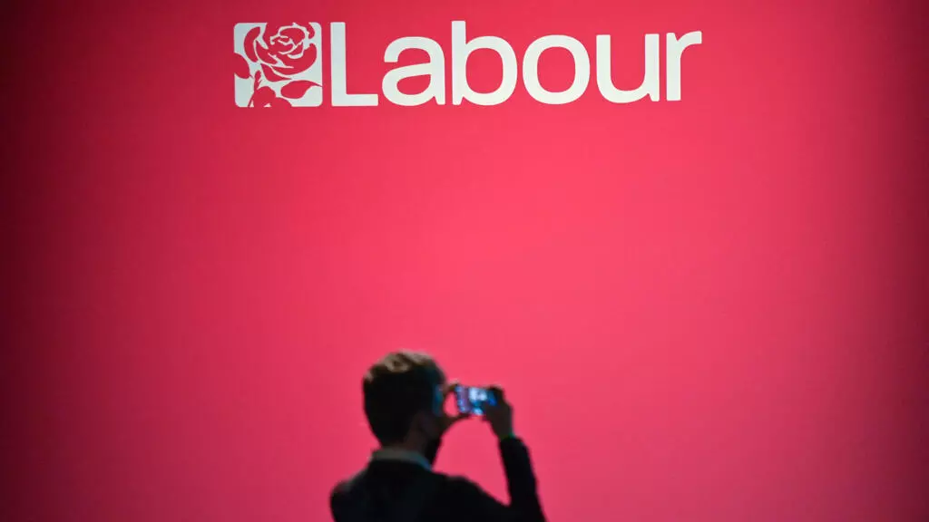 59 نائبا من حزب العمال البريطاني يطالبون بالاعتراف الفوري بدولة فلسطينية