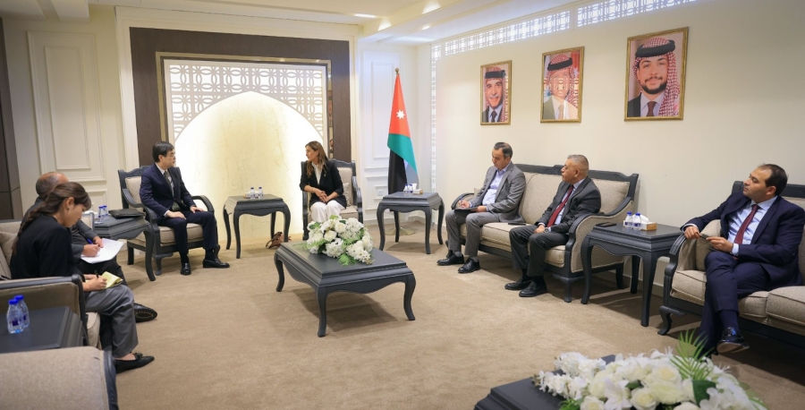 الخارجية النيابية تبحث مع السفير الياباني تعزيز التعاون البرلماني