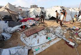 3 شهداء ومصابون في غارة إسرائيلية على خيام نازحين بغزة