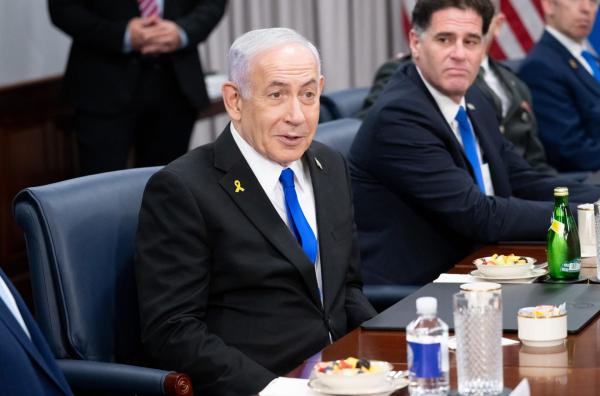 نتنياهو: حماس تريد البقاء في غزة