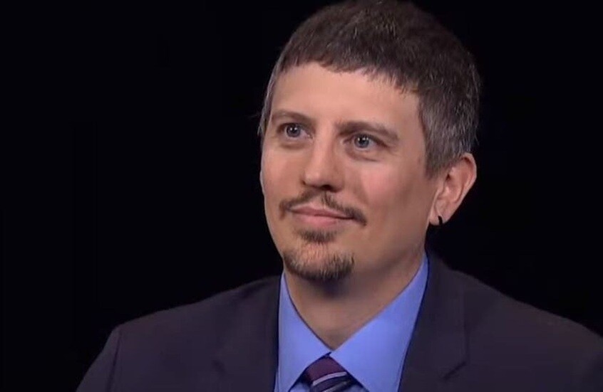 تسنيم: مهندس العقوبات على إيران يعترف بعمالة مفتشي الوكالة الذرية لمخابرات أجنبية