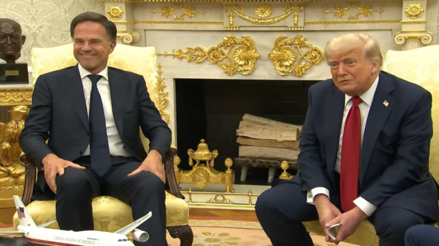 ترامب: سنفرض رسوما مرتفعة على روسيا إذا لم تتوصل لاتفاق بشأن أوكرانيا