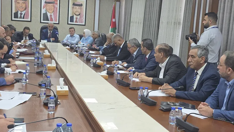 عناب:الدخل السياحي ارتفع 15 خلال شهر حزيران الماضي