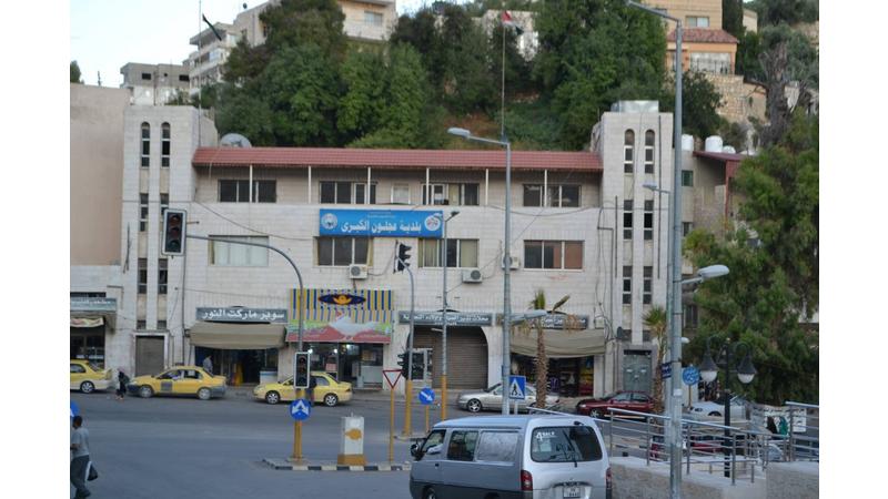 عجلون: أتمتة أعمال البلدية وتفعيل النافذة الواحدة