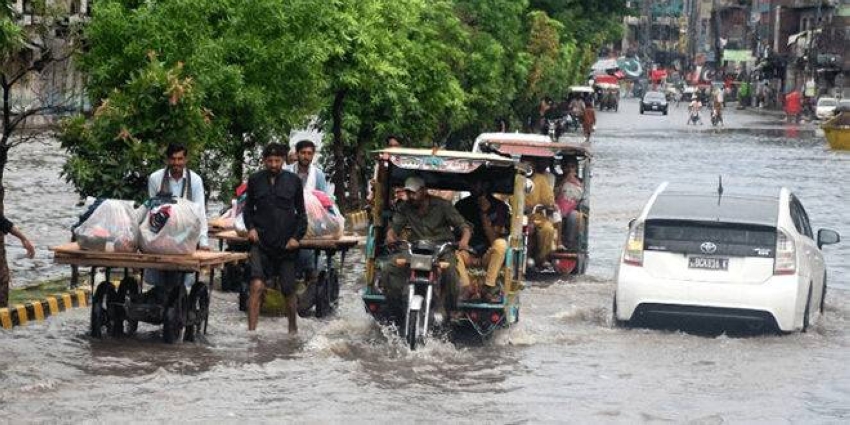 باكستان :مصرع 10وإصابة شخص واحد بحوادث بسبب الأمطار الغزيرة