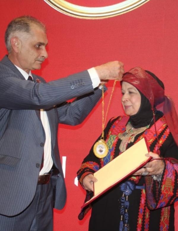 النسور سفيرة للتراث الأردني