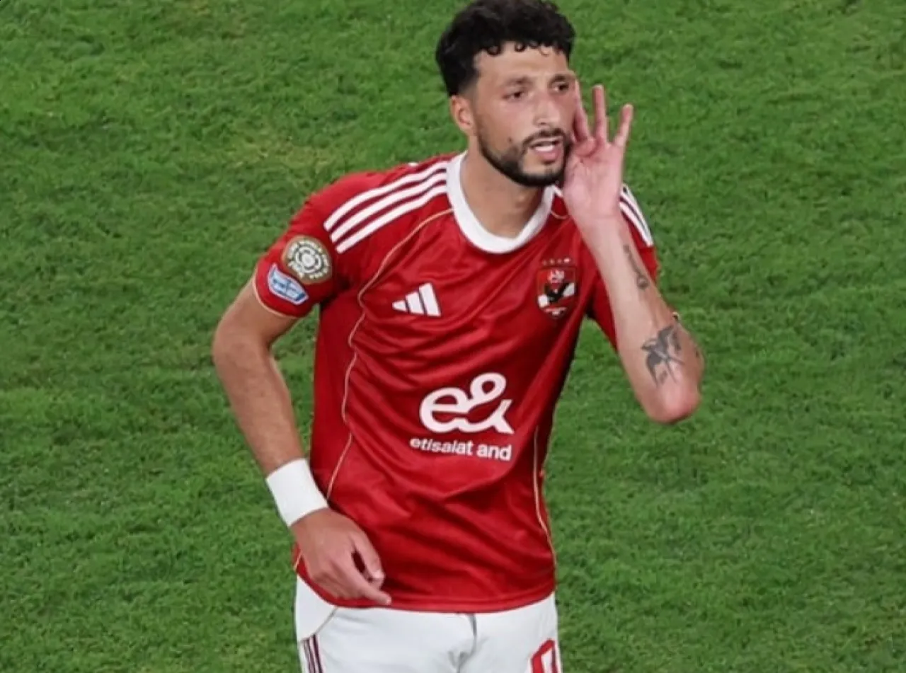 بسبب سخريته وتمرده.. الأهلي يغرم وسام أبو علي 80 ألف دولار