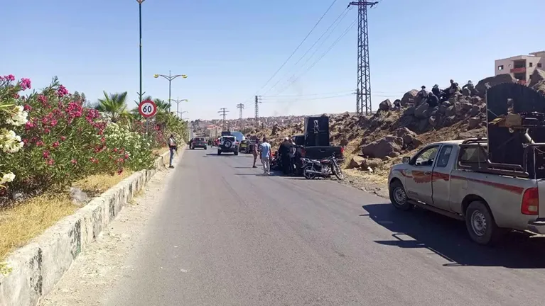 مقتل 350 شخصا بأعمال العنف في السويداء منذ الأحد