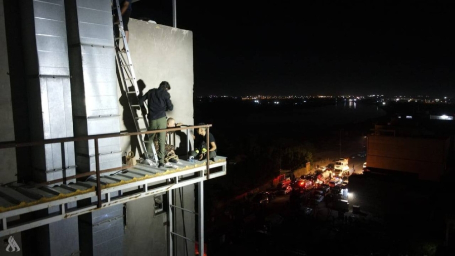 وفاة 50 شخصا إثر حريق مركز تجاري في مدينة الكوت شرقي العراق