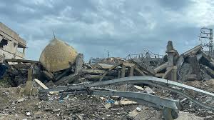 حماس تندد باستهداف المساجد والكنائس في غزة