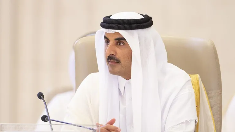 أمير قطر: الاعتداءات الإسرائيلية انتهاك صارخ لسيادة سوريا