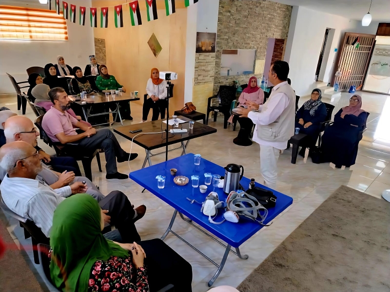 مدرسة حقلية حول الزراعة بتقنية جرو باج والاستخدام الآمن للمبيدات