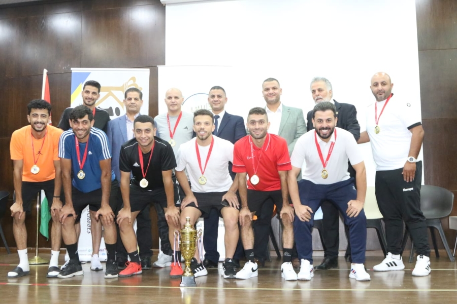 مدارس الرأي و مدارس كنجستون الدولية تنظمان مهرجان (فرحة وطن)