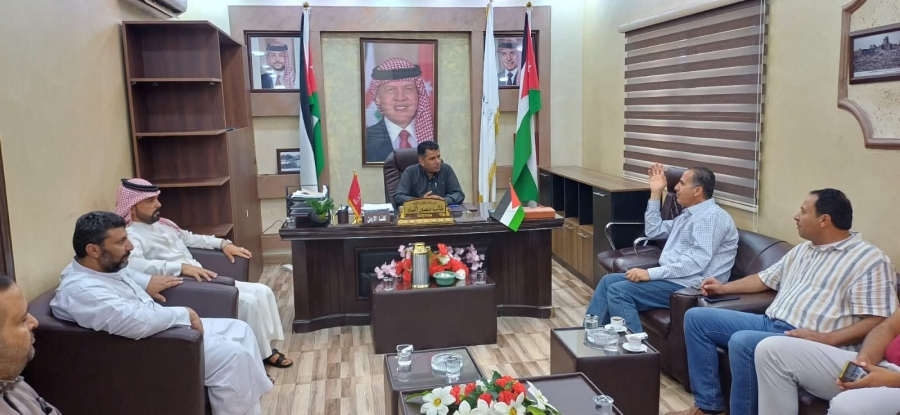 تدريب مهني البادية يبحث التعاون الزراعي مع بلدية أم القطين والمكيفتة