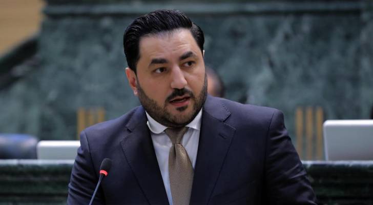 توقيف النائب ينال فريحات