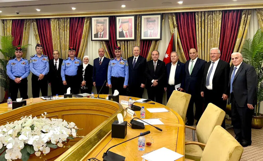 لجنة السياحة في الأعيان توصي بتوحيد مرجعية اعتماد الإحصائيات السياحية