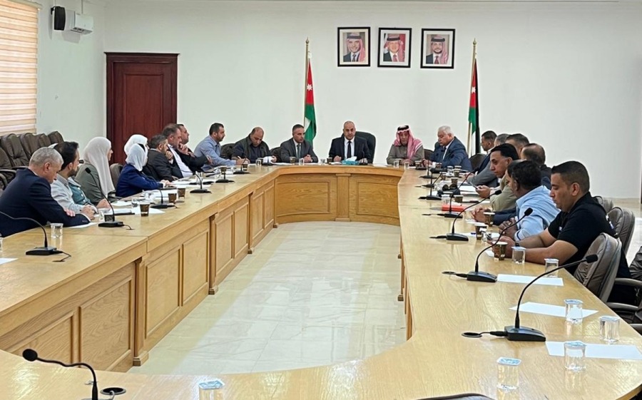 اجتماع مشترك في الطفيلة لمناقشة مشروعات تنموية