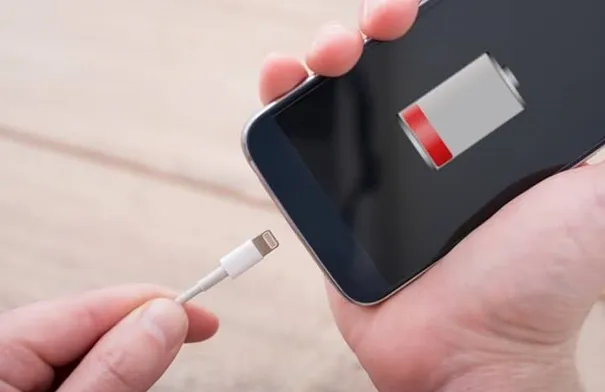 للحفاظ على بطارية الهاتف.. نصائح يجب معرفتها