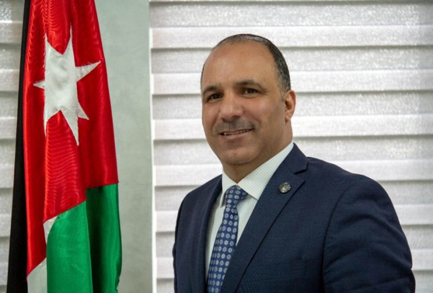 هيئة الطاقة والمعادن تبحث مع الشركاء تحفيز الاستثمار في شحن المركبات الكهربائية