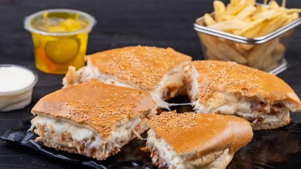 وصفة المطاعم السوري.. طريقة عمل ساندوتش الماريا