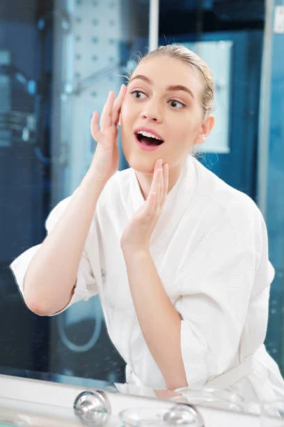 6 خطوات فى روتين الإنقاذ السريع للبشرة قبل الخروج من المنزل