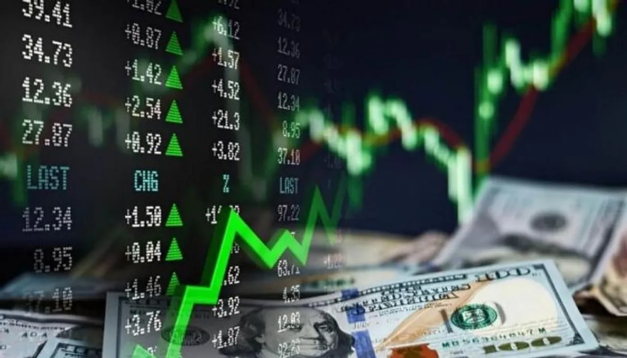 دليل استثماري.. خبراء يكشفون التوقيت المثالي لشراء وبيع الأسهم