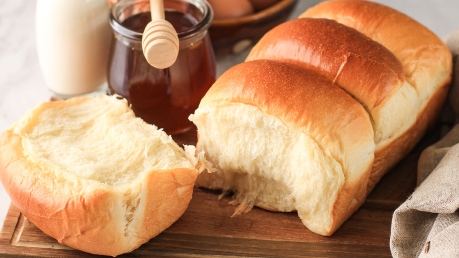 طريقة عمل خبز الحليب القطني بخطوات سهلة