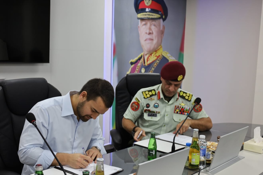 مذكرة تفاهم بين القوات المسلحة والاتحاد الأردني للملاكمة