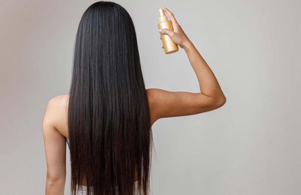 بين البحر والشمس... هكذا تحافظين على صحة شعركِ