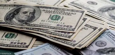 الدولار يسجل أكبر خسارة أسبوعية في شهر