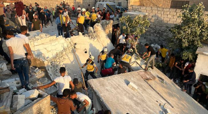 الدفاع المدني السوري: ارتفاع حصيلة ضحايا انفجار مجهول بريف إدلب إلى 3 أشخاص