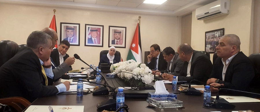 وزيرة النقل تترأس اجتماعا لبحث البرنامج التنفيذي لرؤية التحديث الاقتصادي 20262029