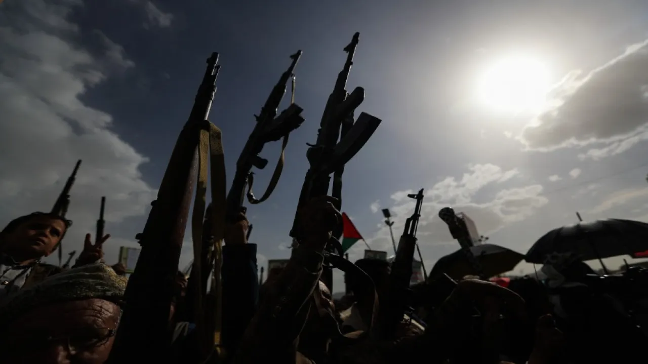 إسرائيل تعترض صاروخا أطلق من اليمن